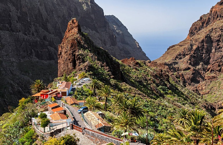 Comfort Tenerife iStock-2206390791 - Masca Gorge