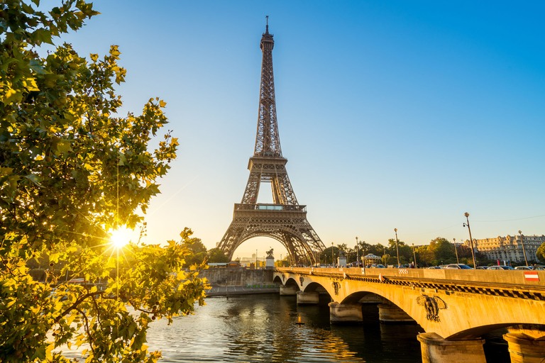 Comfort Parijs Trein iStock-902835164 - Effeil Toren