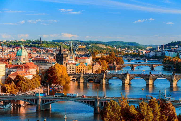 Comfort Praag iStock-538600418-Charle brug hoofdfoto